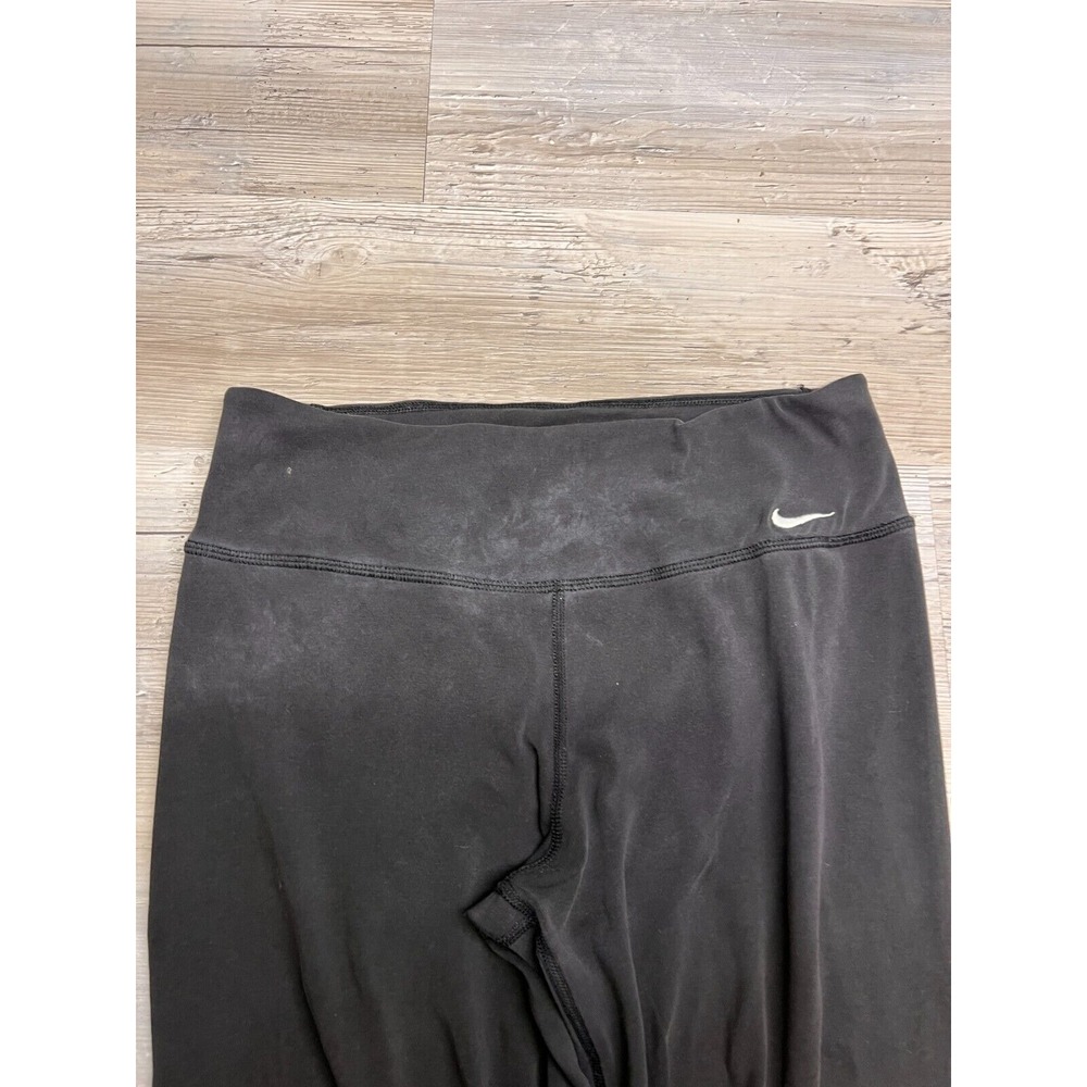 Womens Black Nike Dri Fit Capri Leggings Gym Jogger Yoga Pants Size M Hip Swoosh - Picture 2 of 6